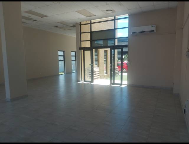 131M² RETAIL TO LET IN UMHLANGA RIDGE